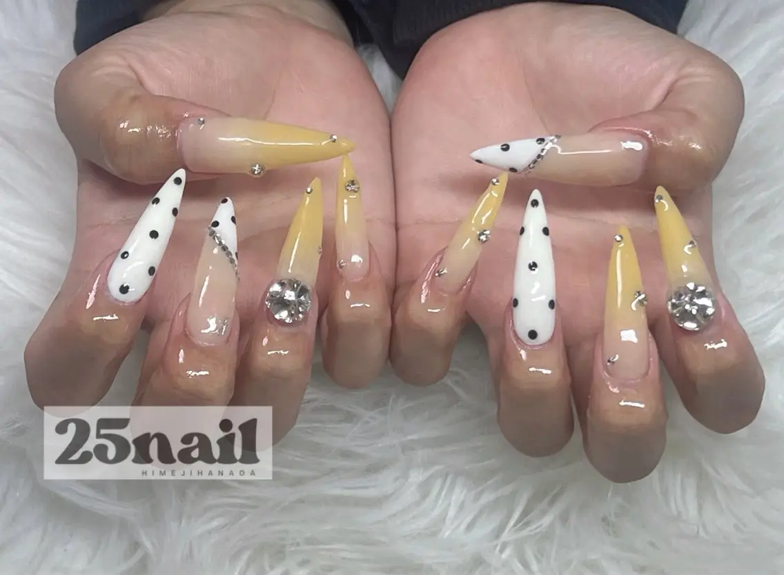 ネイル 25(ﾆｺﾈｲﾙ) NAILのネイルデザイン