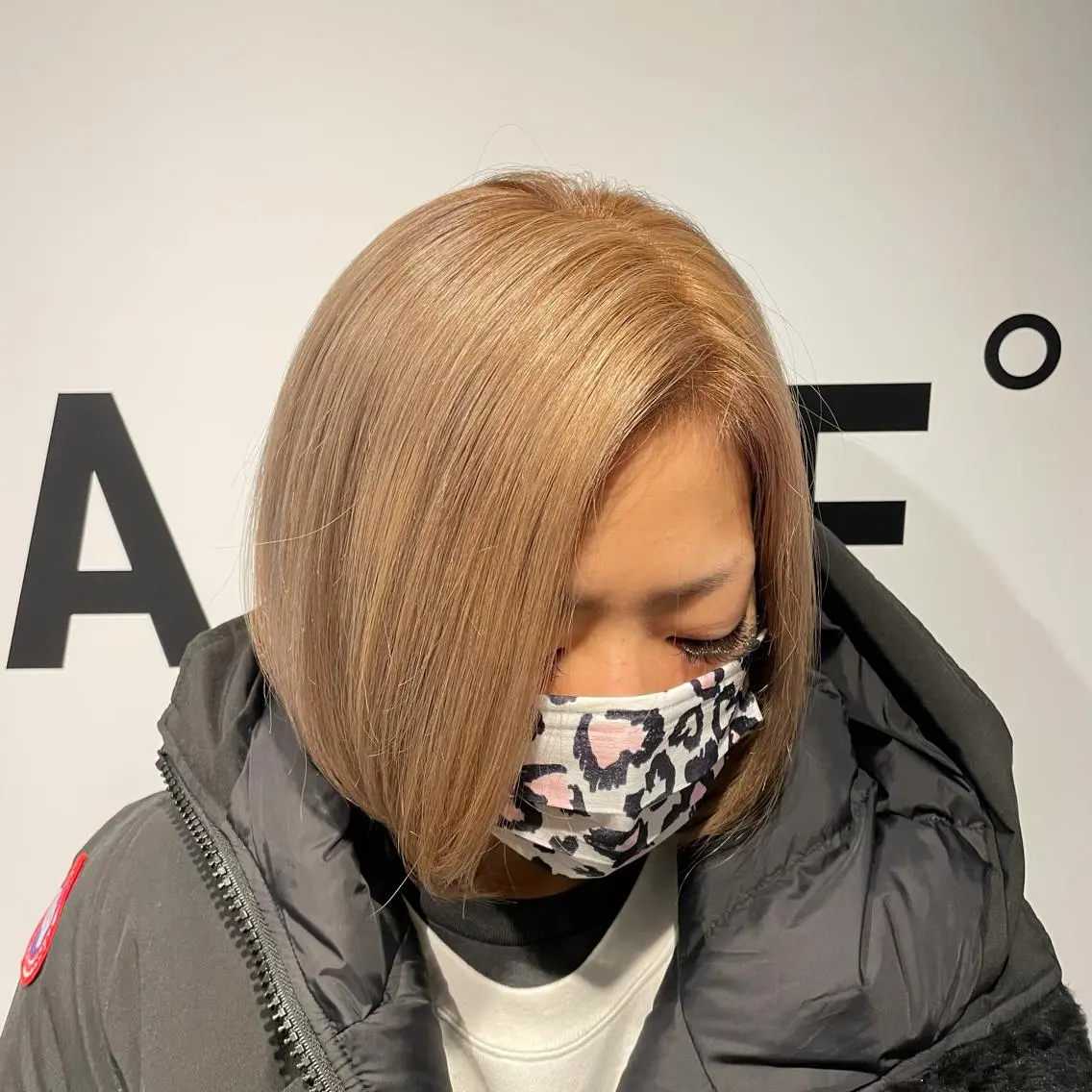 ミディアム カラー ベージュカラー ブリーチ ケアブリーチ ミルクティーベージュ ヘアカラー 小川 舜人のヘアスタイル