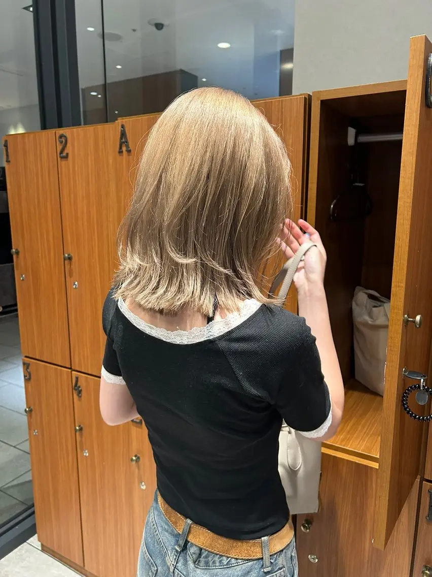 ミディアム くびれヘア くびれレイヤー レイヤーカット 立川/似合わせ× 垢抜け/ kiaraのヘアスタイル