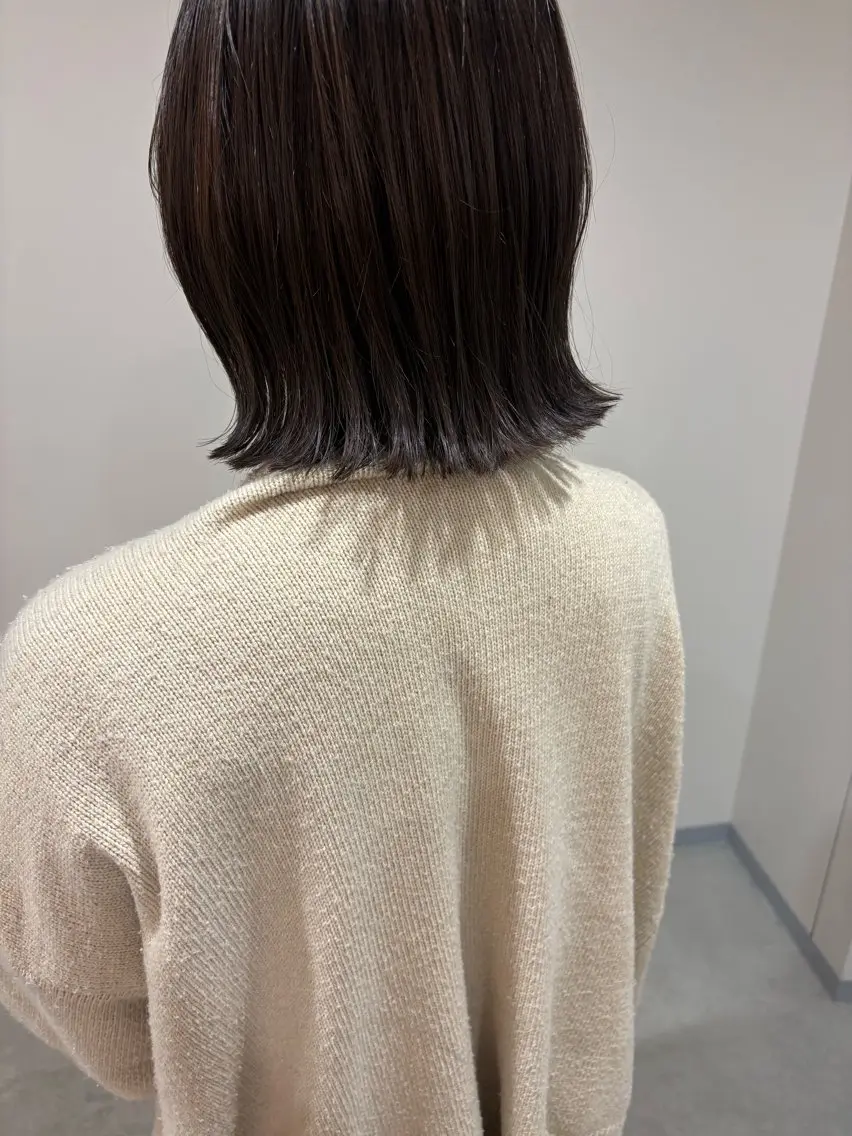 ミディアム カラー カット ヘアカラー トリートメント yuika .のヘアスタイル