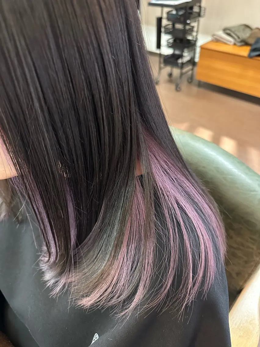 セミロング カラー インナーカラー バイオレットカラー ヘアカラー 💜推しインナー カラー/菊池柊真💜のヘアスタイル