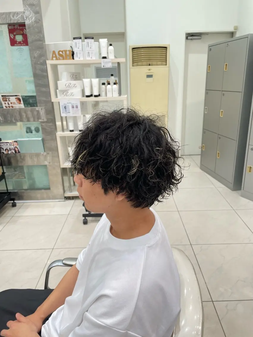 ショート パーマ メンズ カット パーマ トリートメント メンズパーマ特化 真栄平有希のヘアスタイル