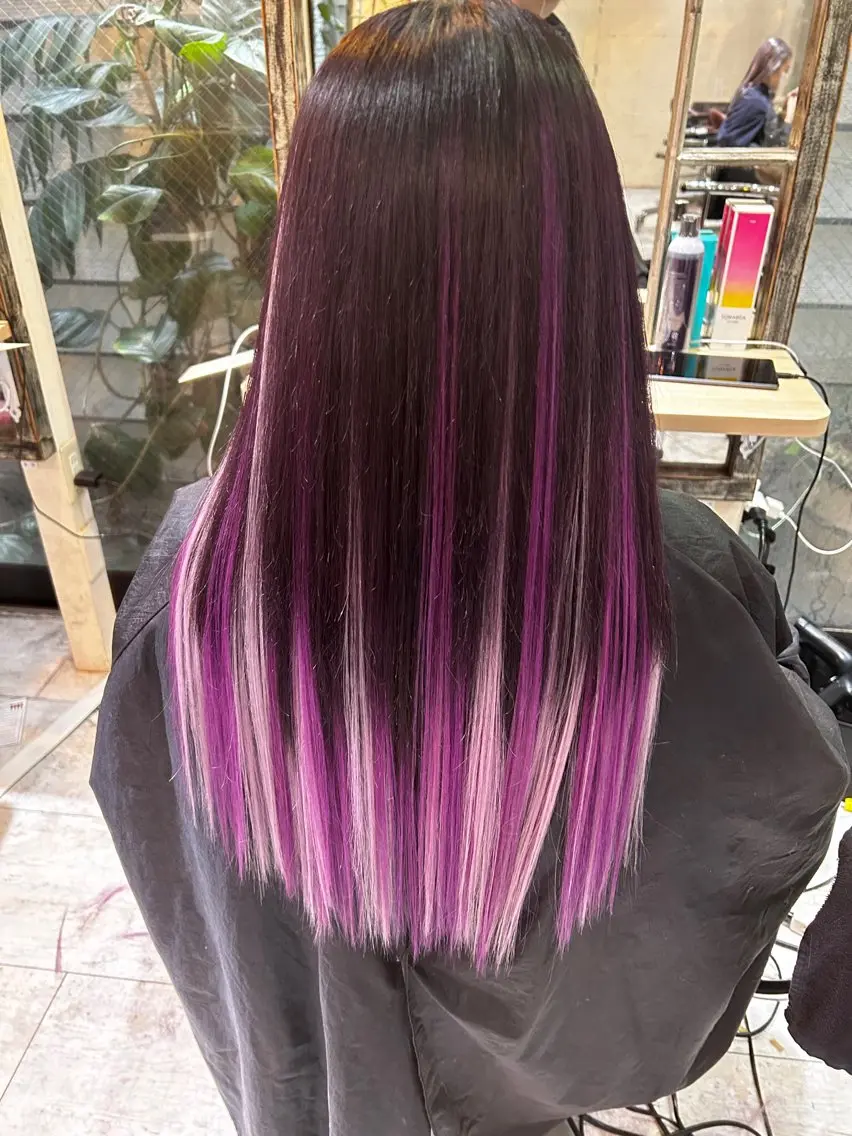 ロング カラー 佐伯 りょうのヘアスタイル