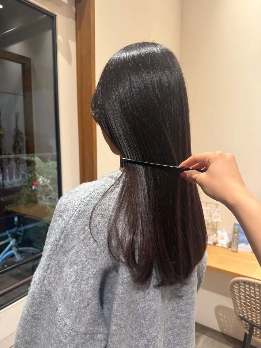 ロング カラー カット ヘアカラー 🤍江坂 ハヤシアヤナ🤍のヘアスタイル