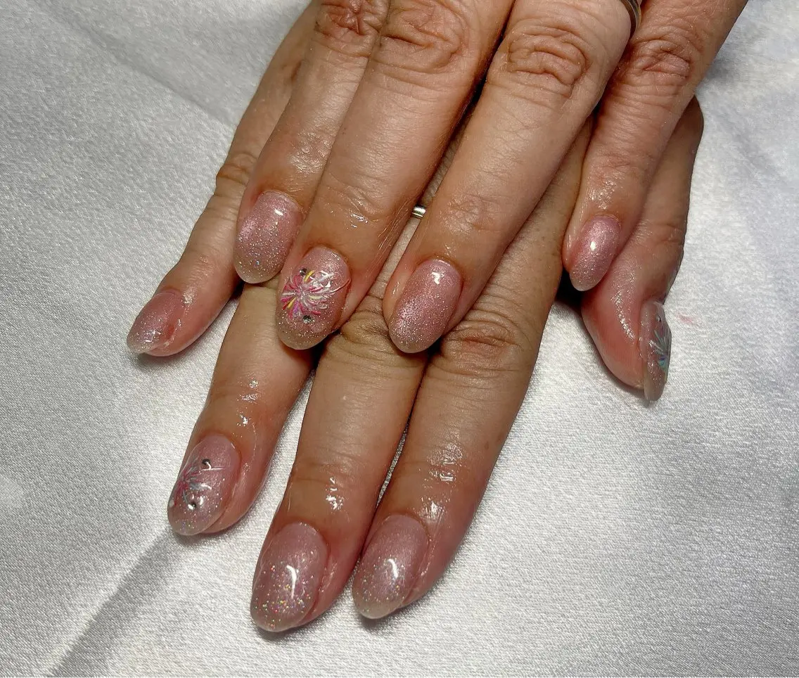ネイル 夏ネイル ハンドネイル Nail ecxia ／Reikaのネイルデザイン