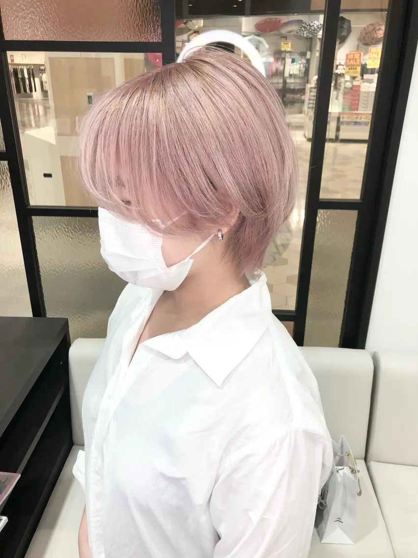 ショート カラー カット ヘアカラー LOOP hairのヘアスタイル