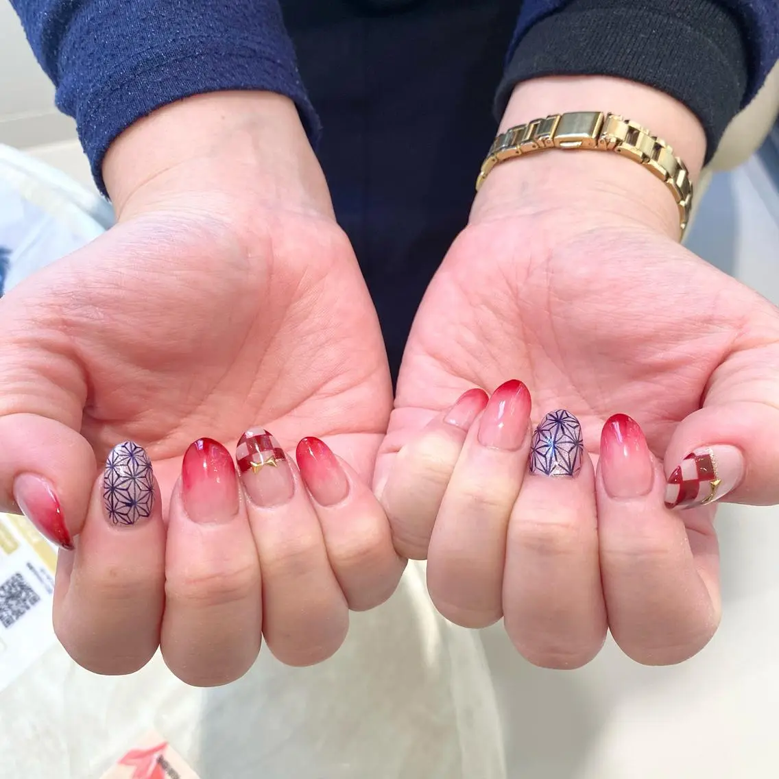 ネイル ハンドネイル 矢崎 千春のネイルデザイン