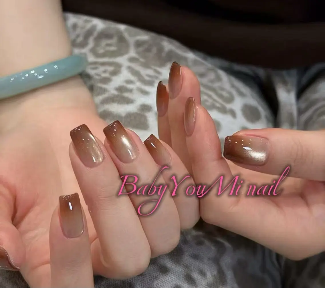 ネイル オーロラネイル 成人式 フットネイル フレンチネイル ジェルネイル ハンドネイル ハンドケア BabyYouMi nailのネイルデザイン