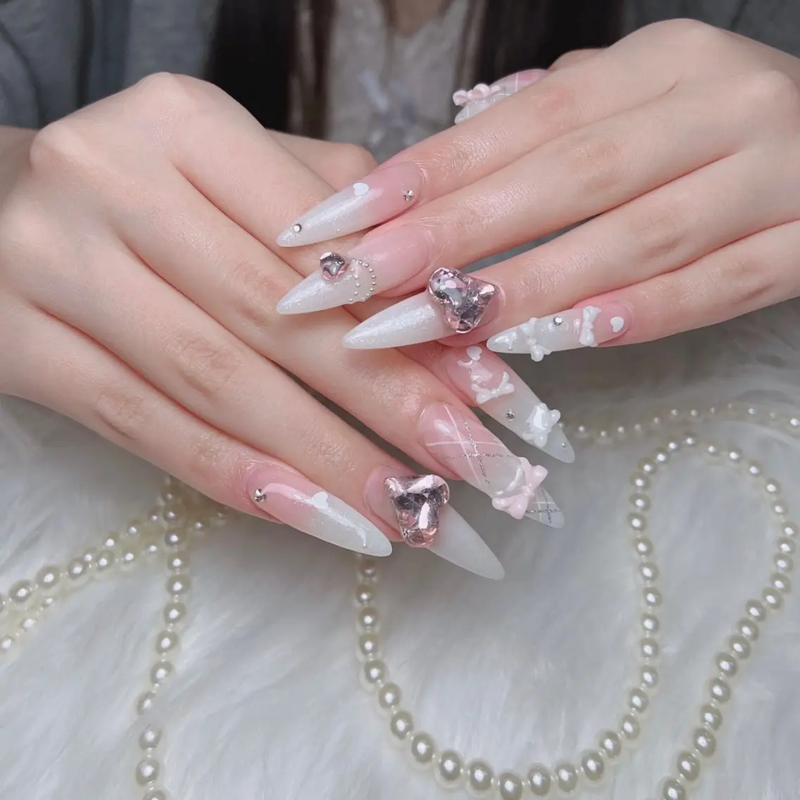 ネイル オーロラネイル ボルドー ブラウン 氷ネイル・うるうるネイル キラキラネイル ハンドネイル Sora  Nail 長さ出し専門店のネイルデザイン