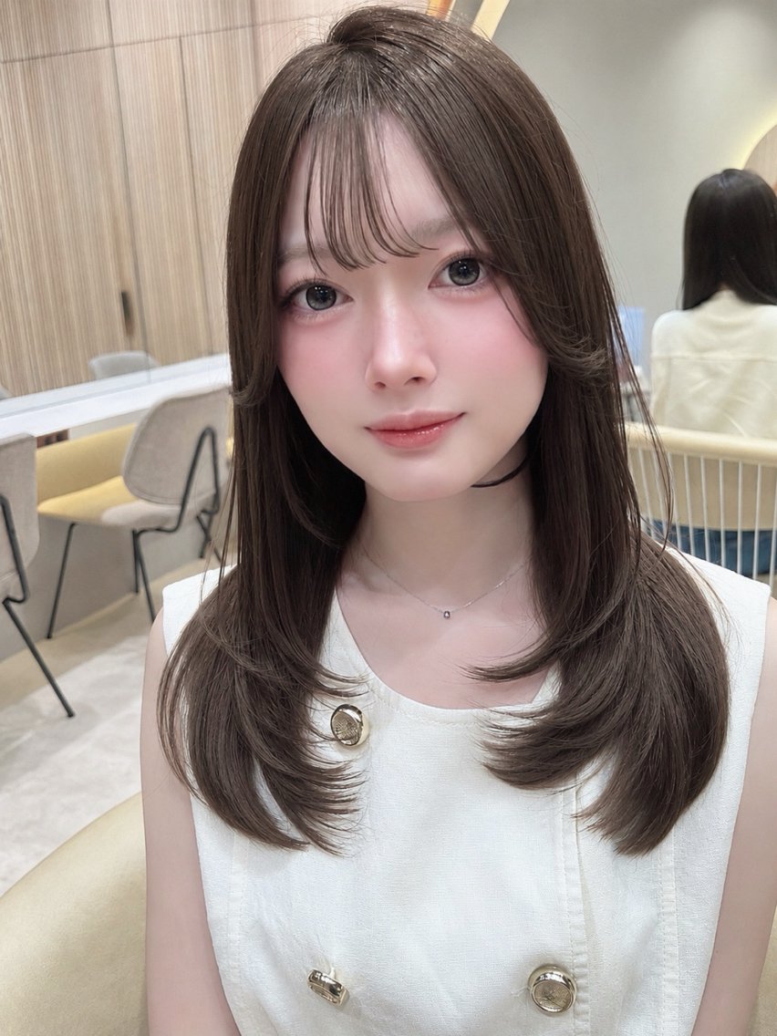 ミディアム カラー カット ヘアカラー トリートメント 興津/レイヤー/韓国 透明感カラー/縮毛のヘアスタイル