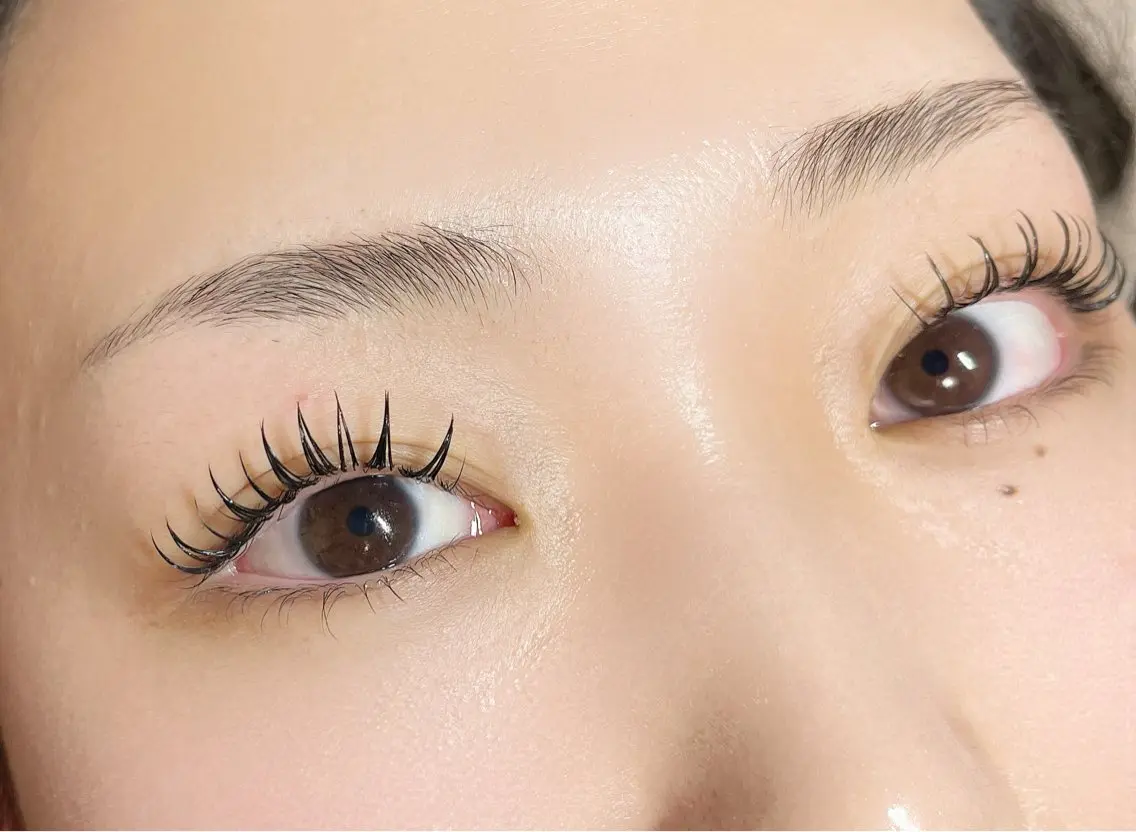マツエク・マツパ 束感まつ毛 フラットラッシュ 韓国風マツエク lagoon eyelash津久野のマツエク・マツパデザイン