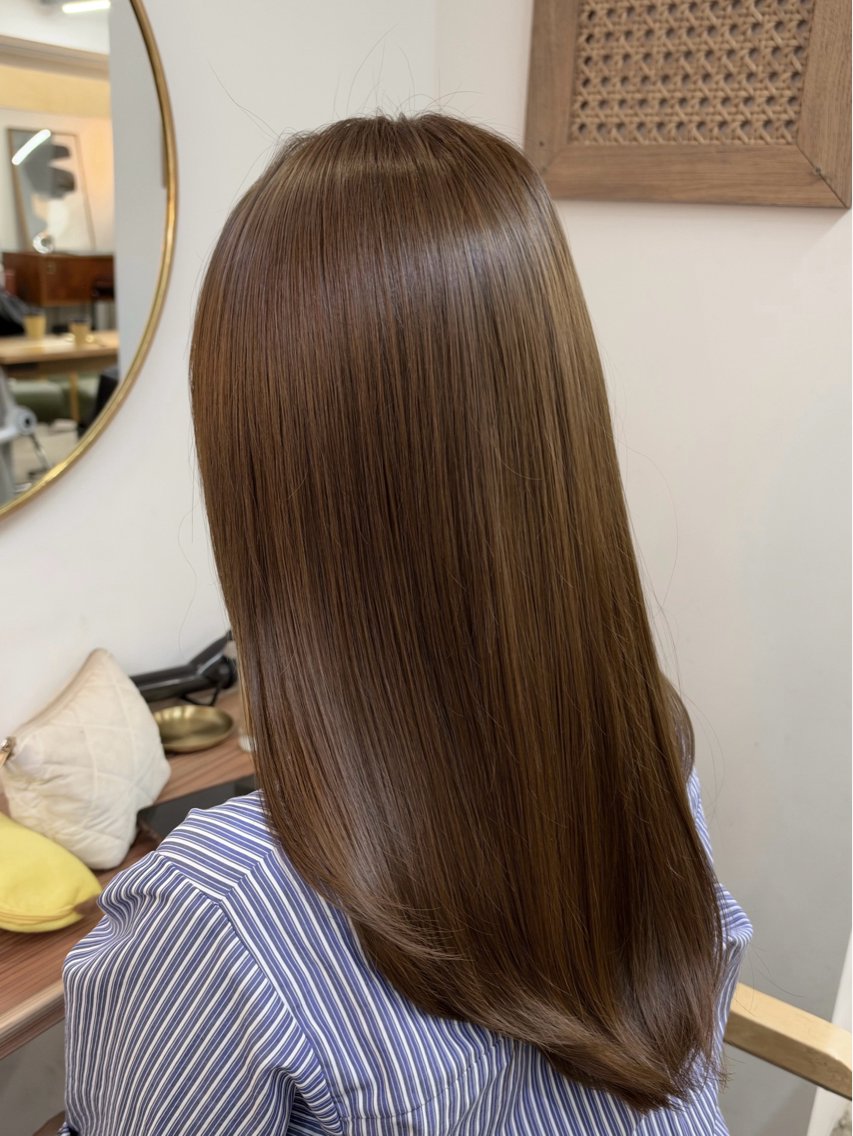 セミロング カラー ベージュカラー 透明感カラー 顔周りカット レイヤーカット カット ヘアカラー トリートメント まさと透明感ベージュ カラーレイヤーカットのヘアスタイル