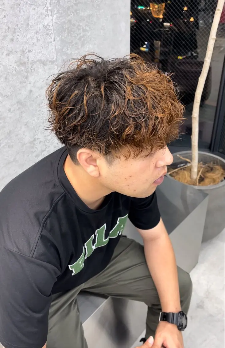 ショート カラー パーマ メンズ キッズ メンズパーマ ツイストスパイラルパーマ スパイラルパーマ 栄💗スパイキー⚡️ |パーマ|haruのヘアスタイル