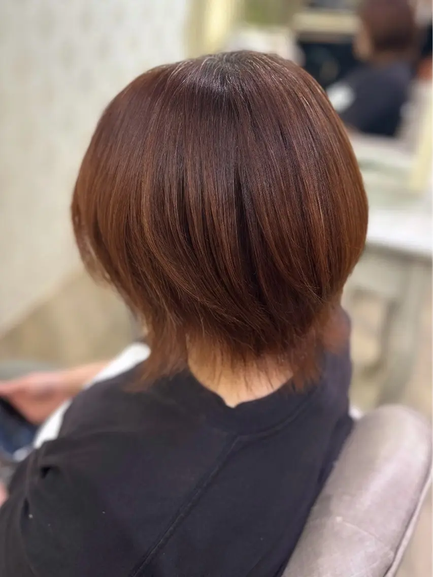 ショート カラー オレンジ さや𝜗𝜚 カラーモデルのヘアスタイル