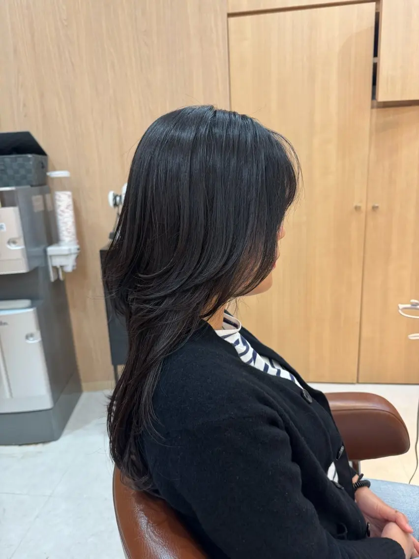 ロング レイヤーカット ウルフカット ウルフレイヤー 中野 希望のヘアスタイル