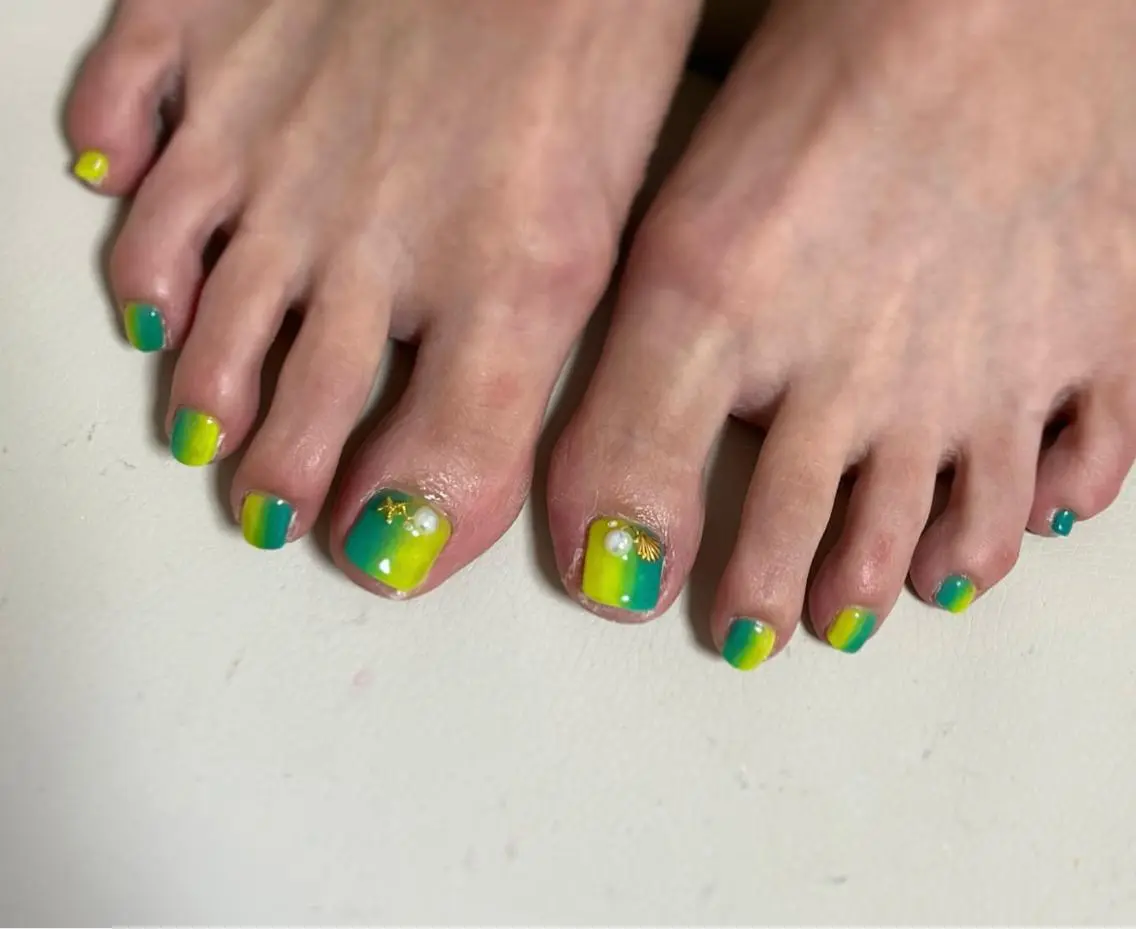 ネイル フットネイル nail M&Tのネイルデザイン