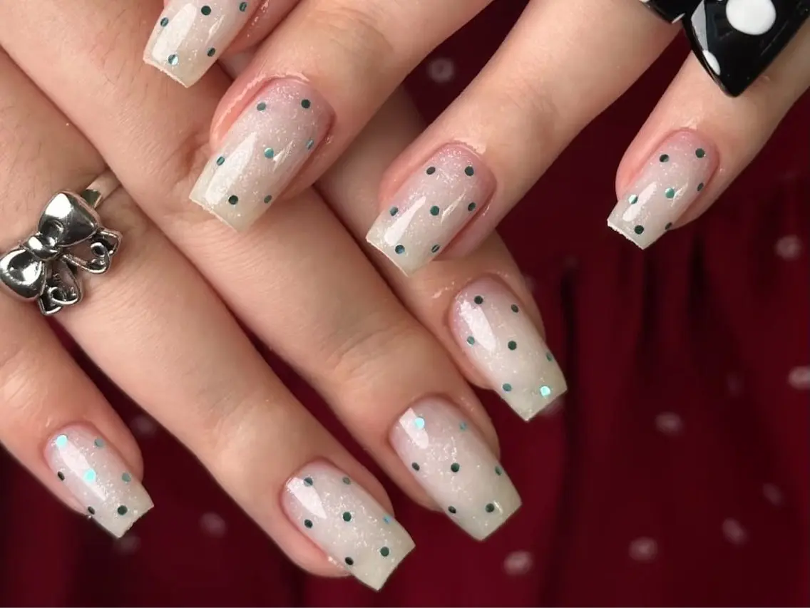 ネイル Melia Nail Nambaのネイルデザイン
