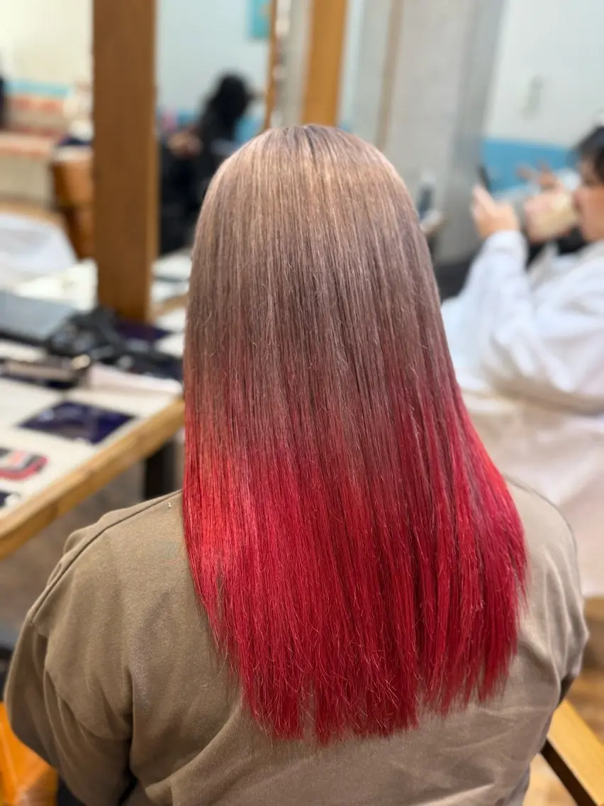 ミディアム カラー ヘアカラー トリートメント 🎨デザイン🥇 美髪・艶髪 日暮千敬のヘアスタイル