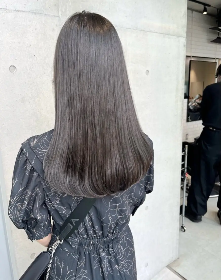 セミロング カラー パーマ ヘアアレンジ 透明感/オリーブ/ グレージュ/YUKAのヘアスタイル