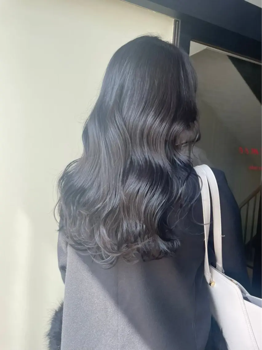 カラー ヘアカラー トリートメント 艶髪×透明感🫧 /Aimee亘 蓮太のヘアスタイル
