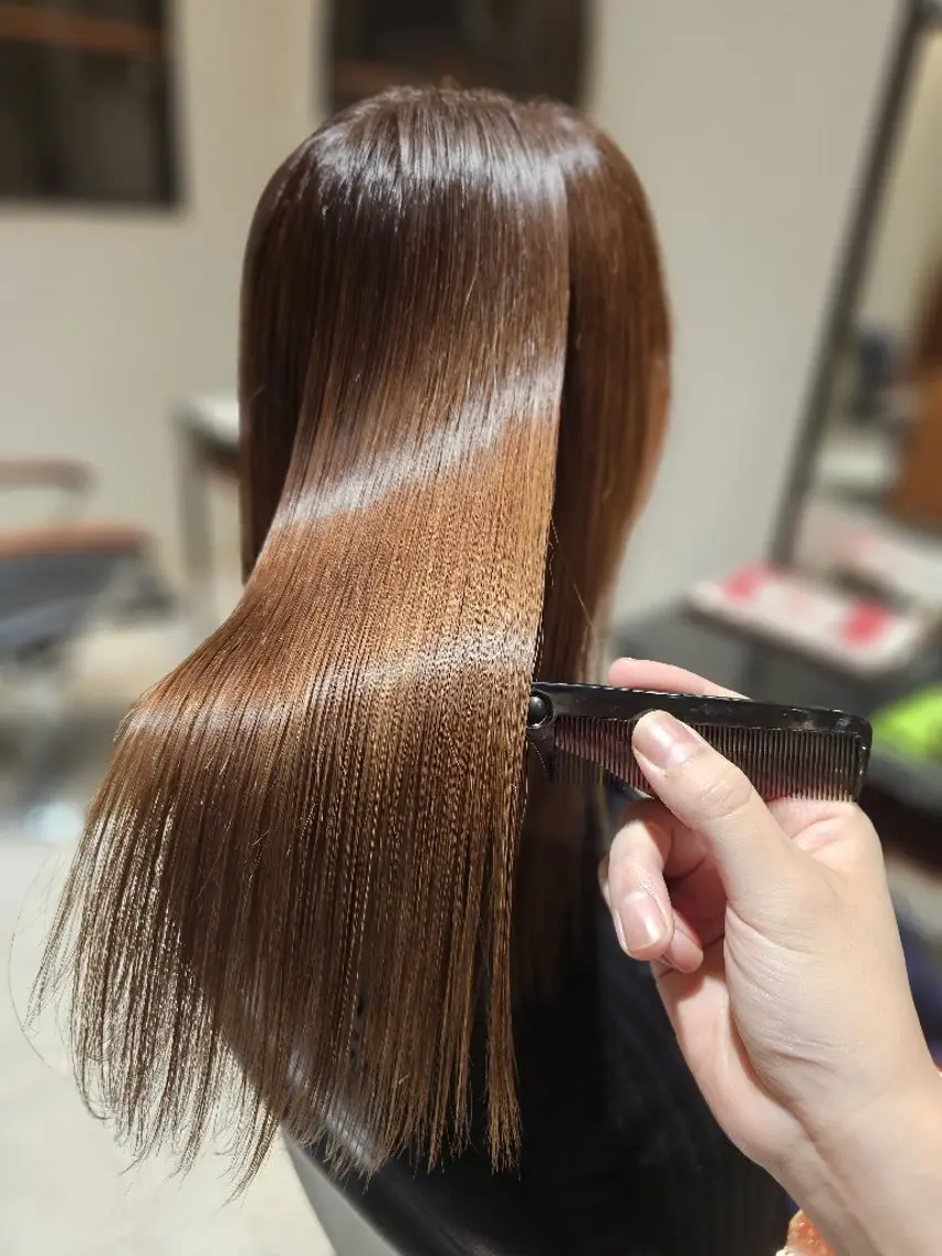セミロング パーマ 髪質改善 縮毛矯正 ストレートパーマ 【髪質改善美容師】t occa茨木篠原健太のヘアスタイル