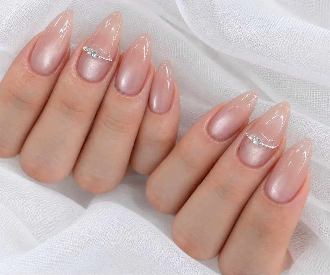 【オフなし限定✨120分】長さ出し10本+韓国水光マグネット+パーツ2個付き💅の写真