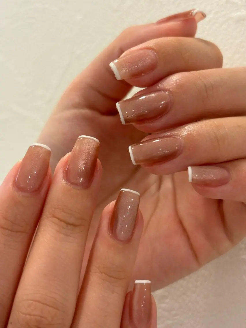 ネイル フレンチネイル マグネットネイル ハンドネイル Ann nailのネイルデザイン