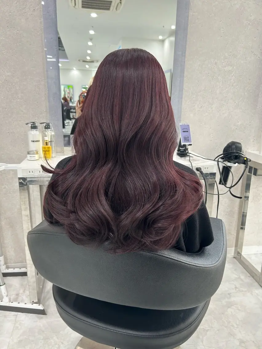 セミロング 暖色系ハイトーン♡ mioriのヘアスタイル