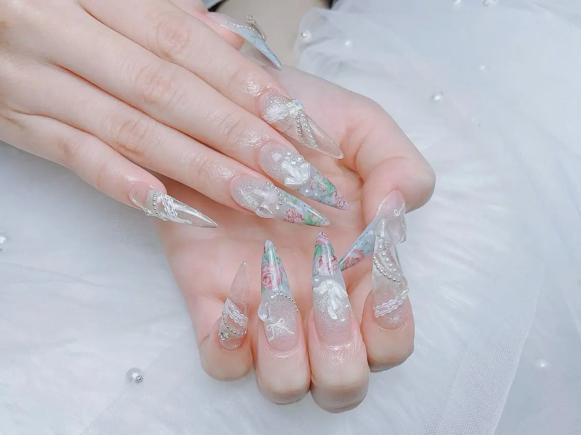 ネイル チークネイル 長さ出し フレンチネイル ジェルネイル ガーリー Sora Nail Studioのネイルデザイン