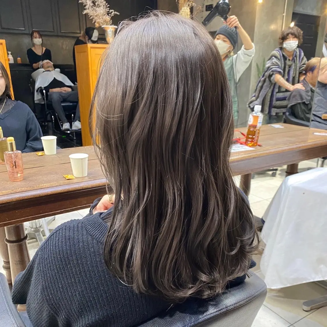 セミロング カラー グレージュ 透明感カラー🌿 グレージュ🐺陽介のヘアスタイル