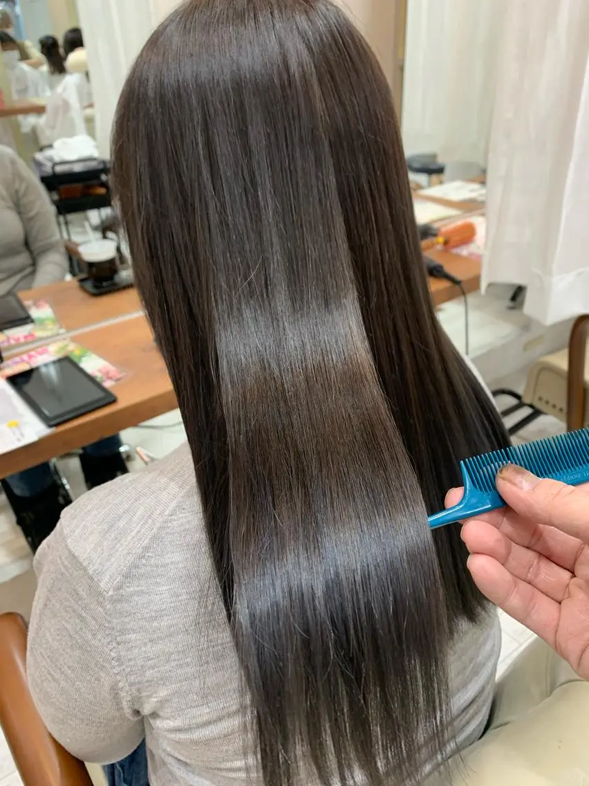 【春のイメチェン🩷】うる艶カラーの写真