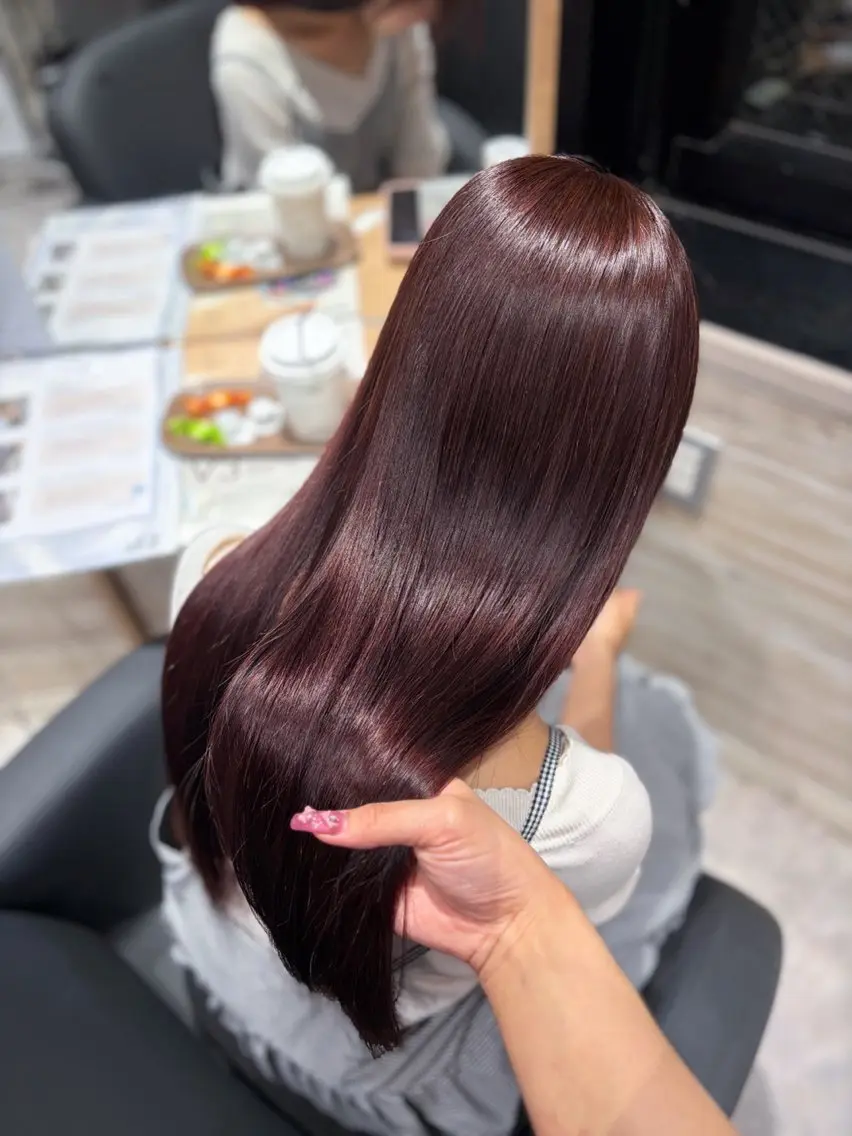 ロング 鎌田 優依のヘアスタイル