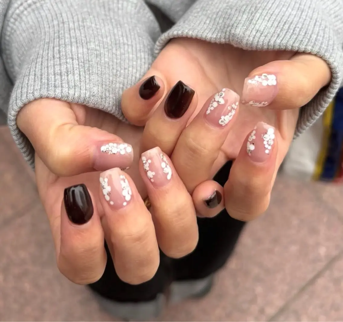 ネイル ✴︎ Yuneのネイルデザイン