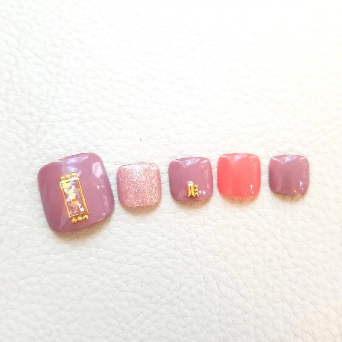 ネイル フットネイル nijiiro🌈 サトウのネイルデザイン