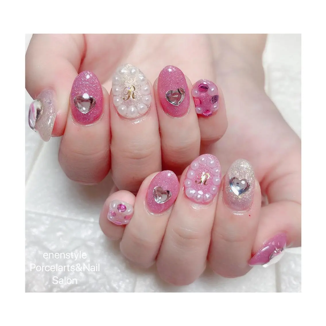 ミディアム ネイル 🐾enen style 🐾のネイルデザイン