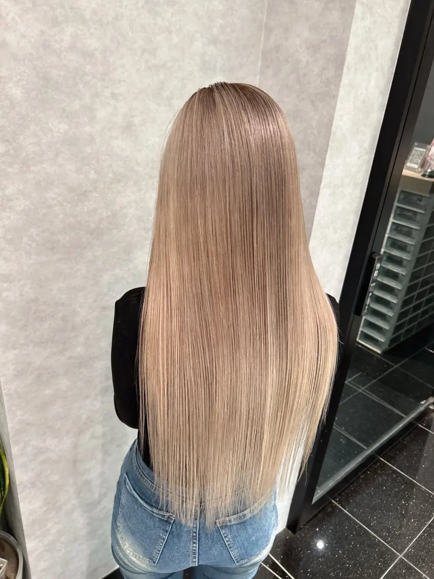 ロング カラー ブリーチ カット ヘアカラー トリートメント 🥇KEN /レイヤー/カラーのヘアスタイル