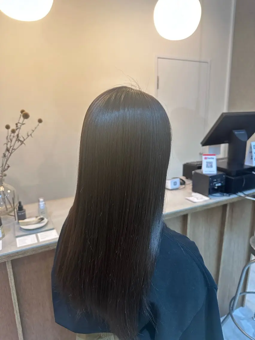 ロング 縮毛矯正 トリートメント Shiro RENのヘアスタイル