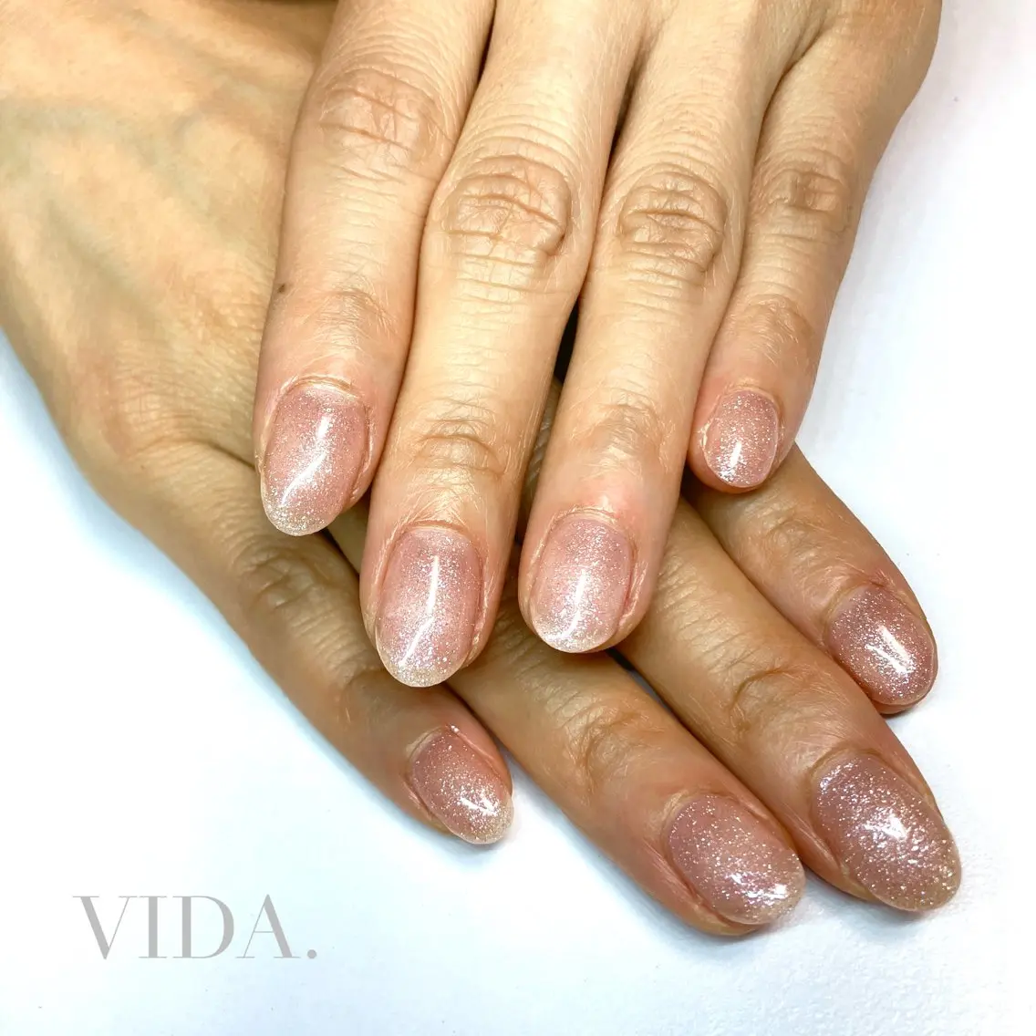 ネイル キラキラネイル ラメ(グリッター) ワンカラーネイル ハンドネイル private salon VIDAのネイルデザイン