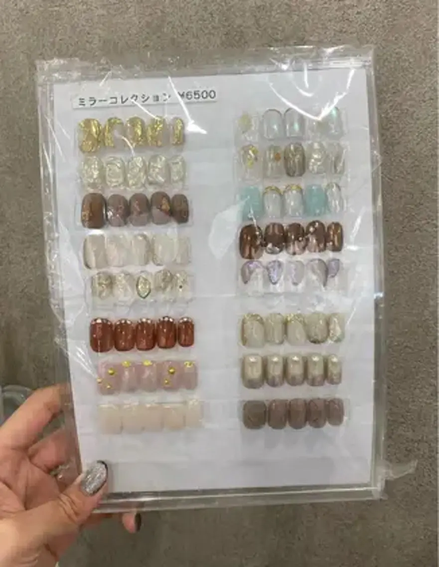 ネイル II Mのネイルデザイン