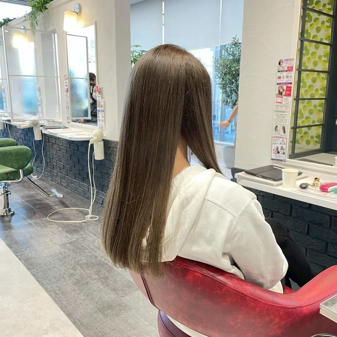 ロング ヘアカラー トリートメント 古藤 朔のヘアスタイル