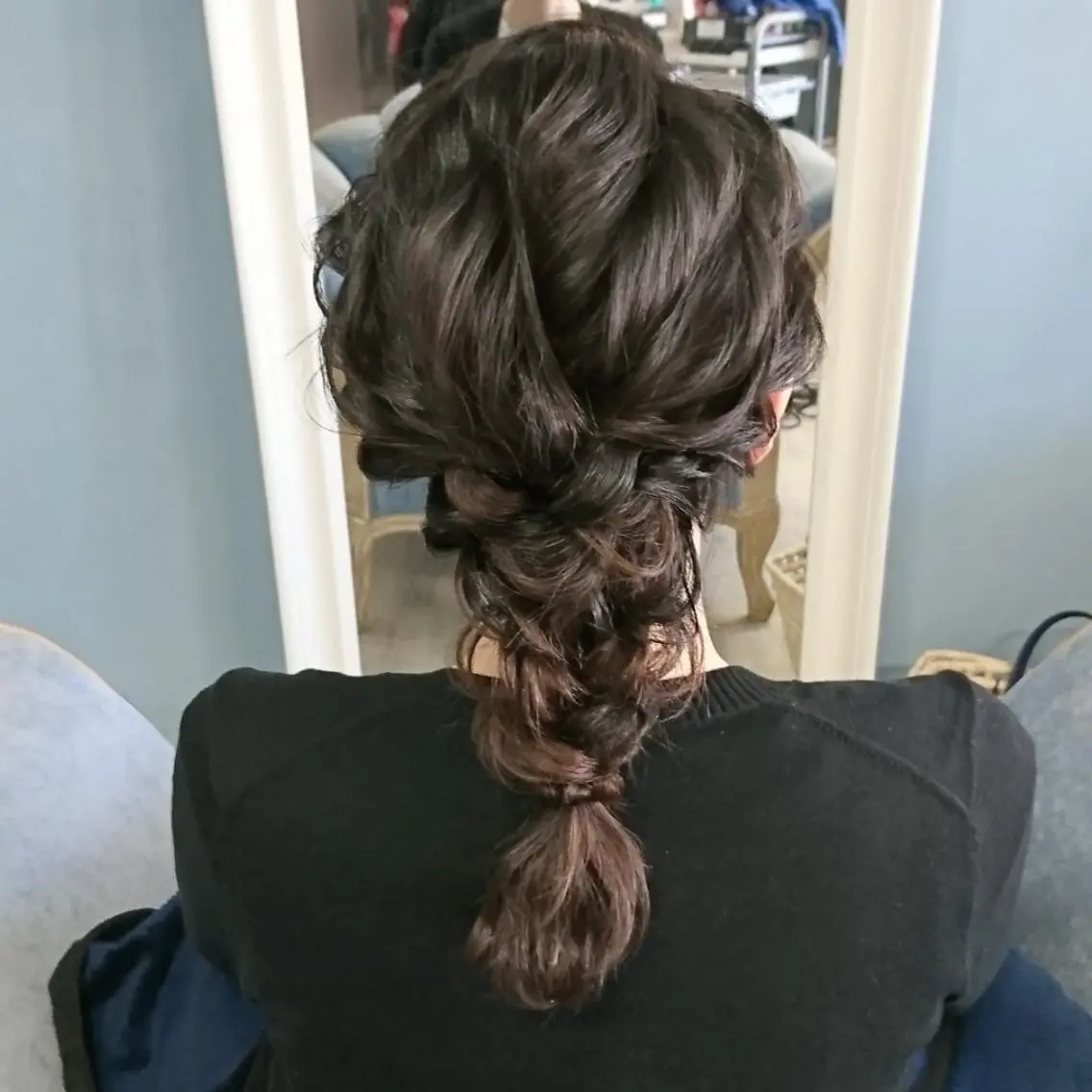 ミディアム ヘアアレンジ 植田 真理のエステ・リラクイメージ
