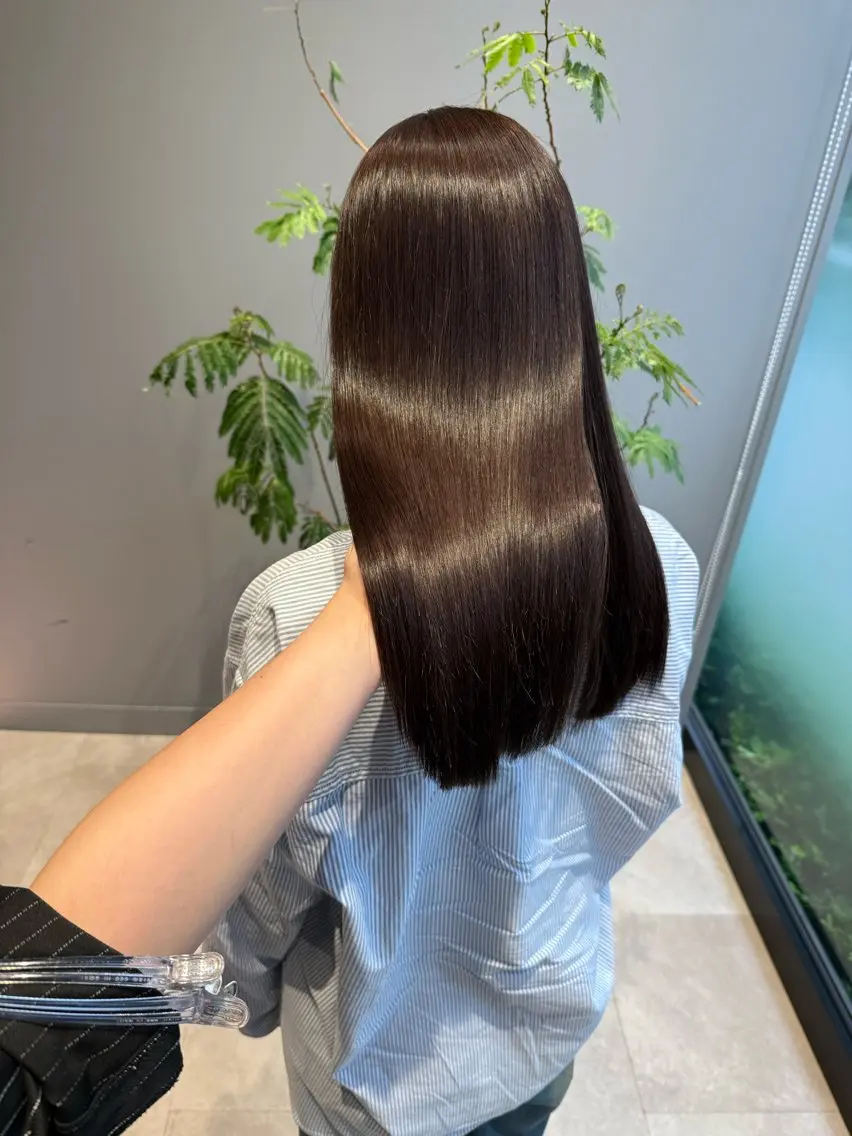 ロング カット 縮毛矯正 トリートメント 遠山 葉月のヘアスタイル