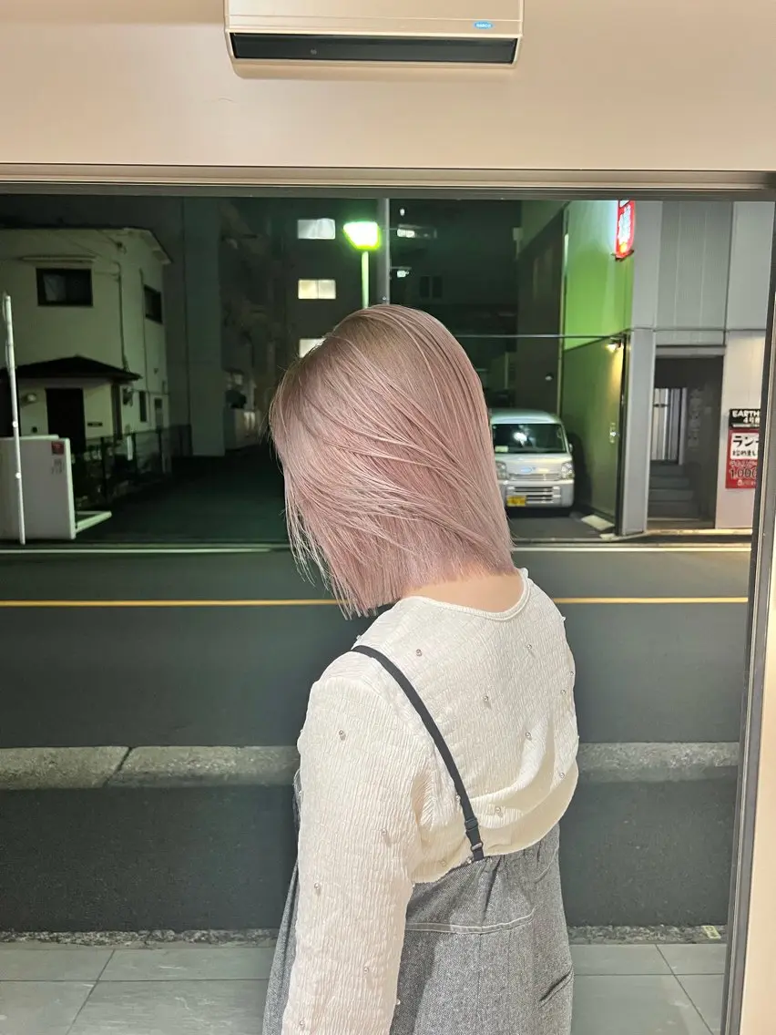 ショート カラー ピンクカラー カット ヘアカラー ムラ修正💎 艶髪ハイトーン💎のヘアスタイル
