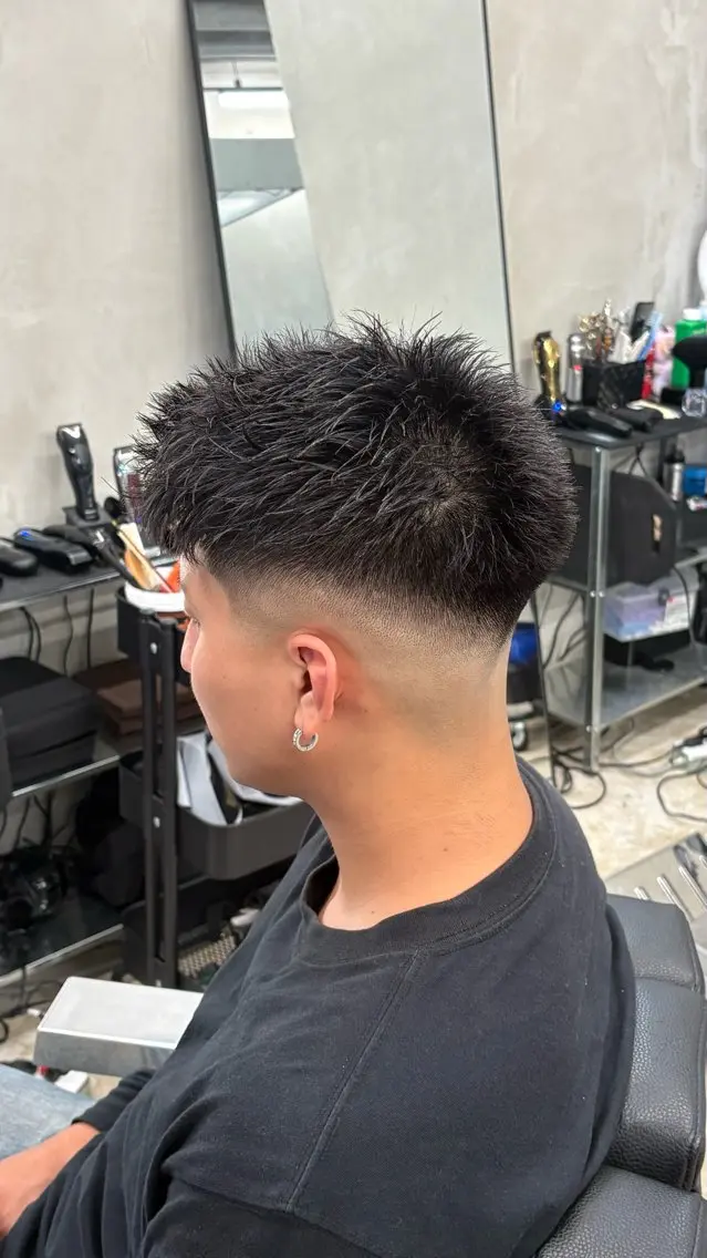メンズ カット 🔥メンズ特化🔥 短髪パーマzionのヘアスタイル