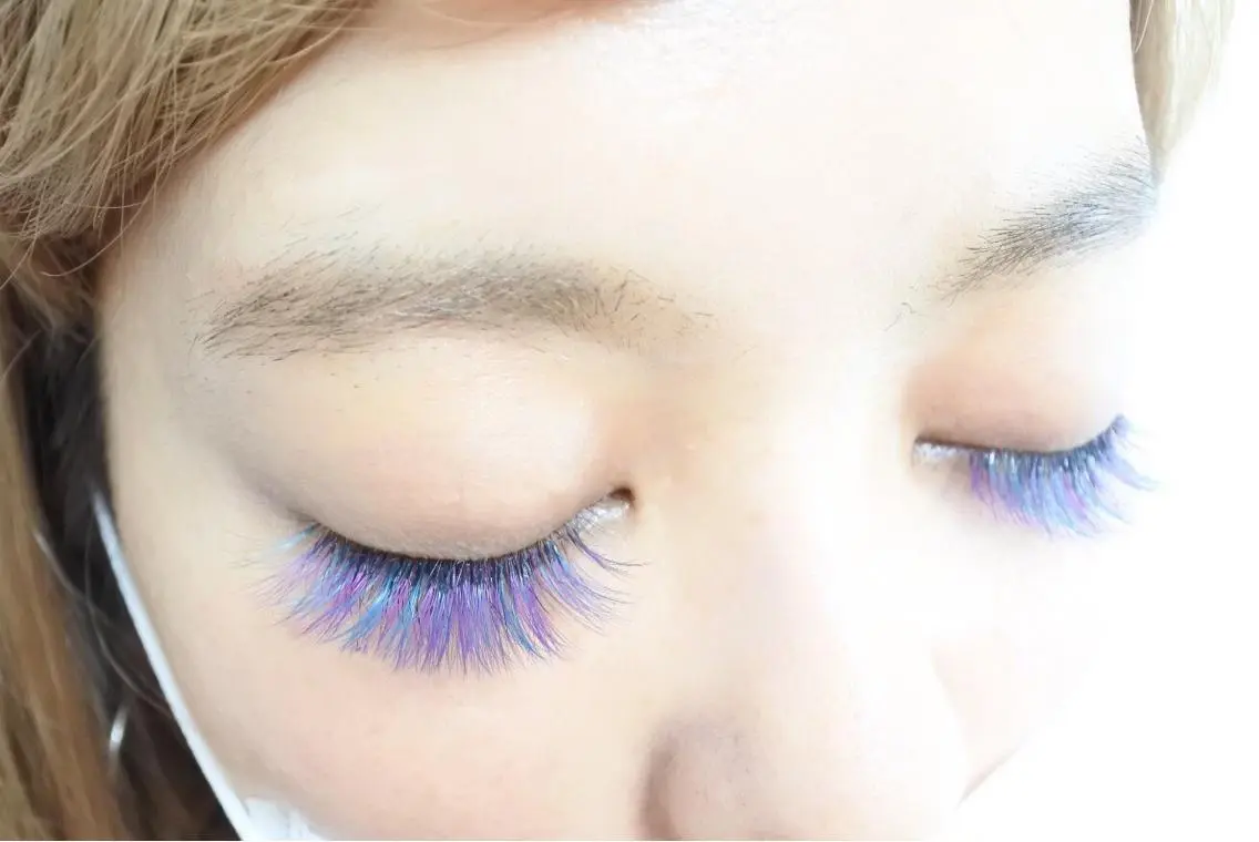 マツエク・マツパ ボリュームラッシュ Hug me eyelashのマツエク・マツパデザイン
