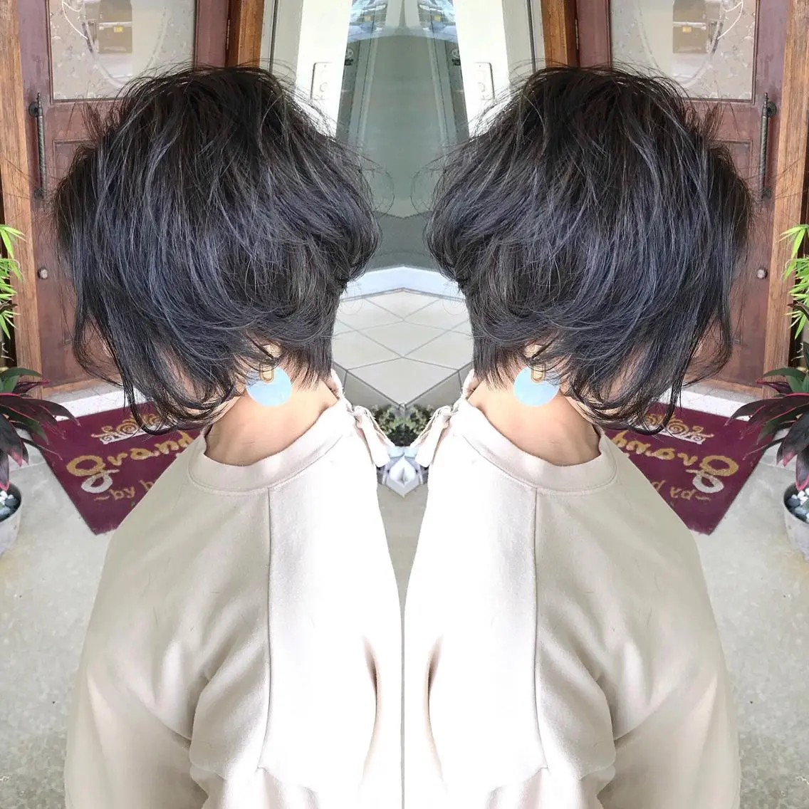 ショート カラー グレージュ ネイビーカラー grand juteのヘアスタイル