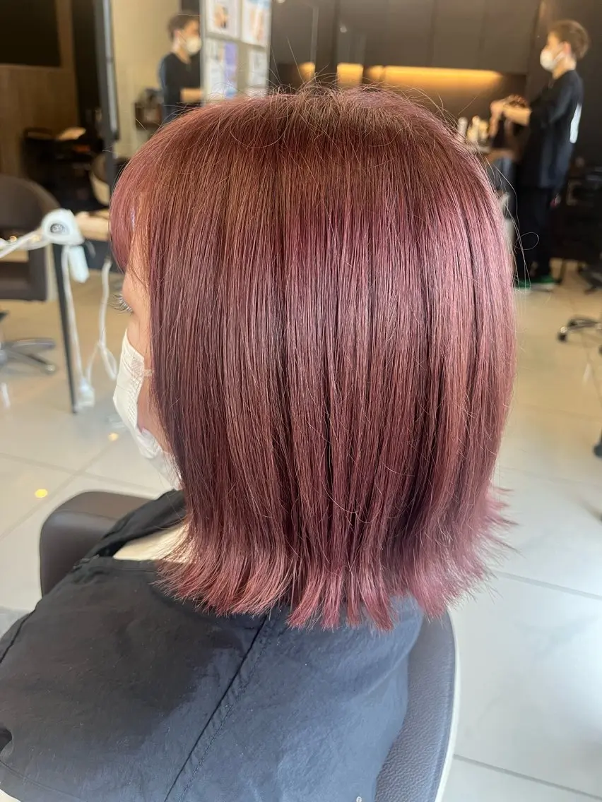 ショート カラー LiTA長嶺 小佐井悠未のヘアスタイル