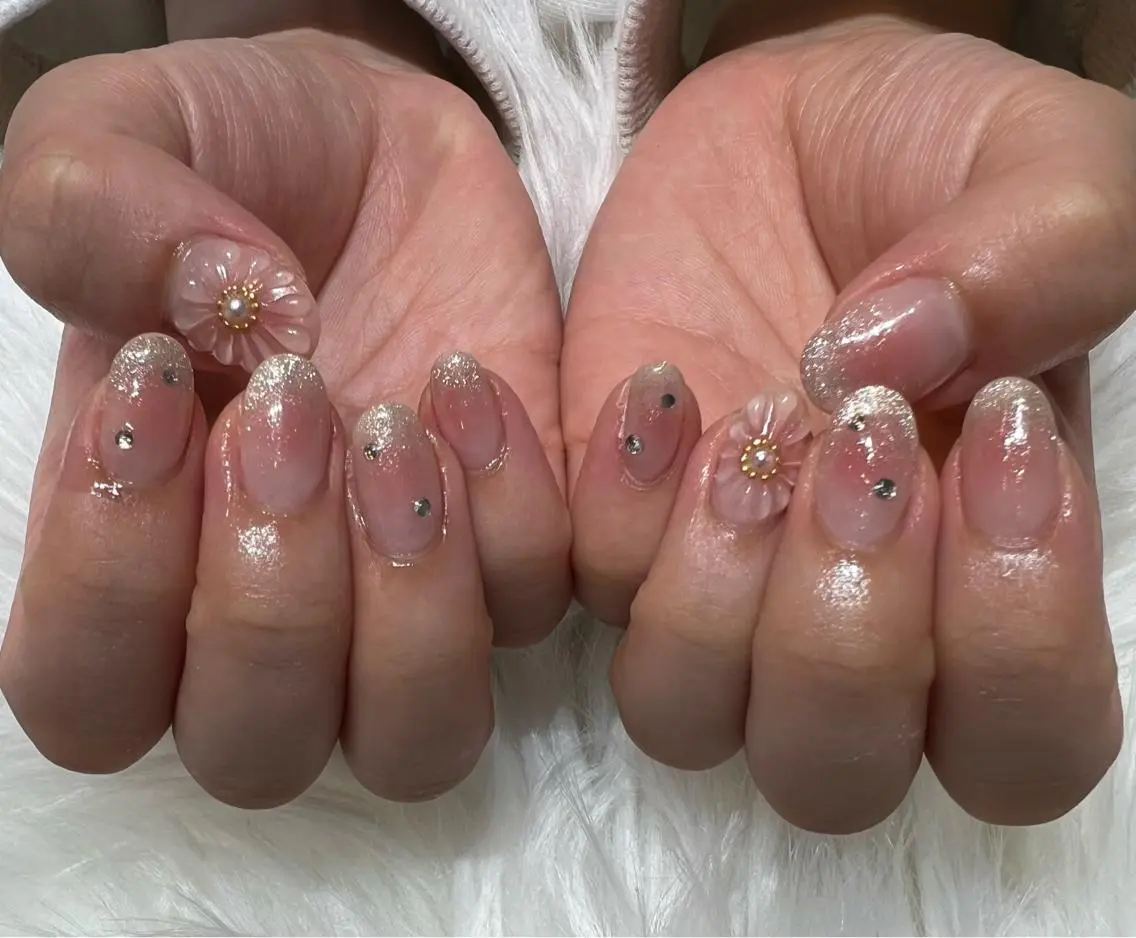 ネイル nailartist lisaのネイルデザイン