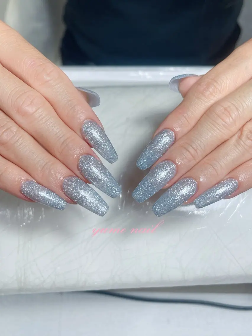 ミディアム ヒエン NAILのネイルデザイン