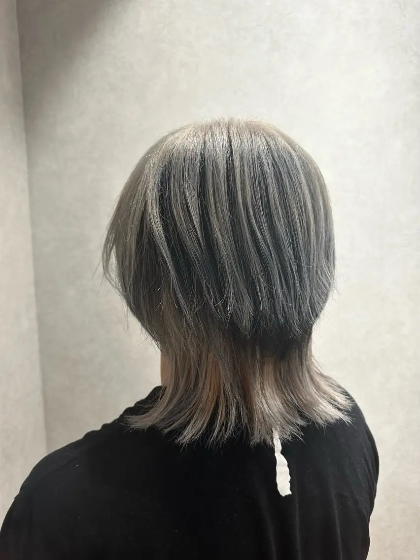 ミディアム カット ヘッドスパ ✂️秋葉原 🤍YURI🤍のヘアスタイル